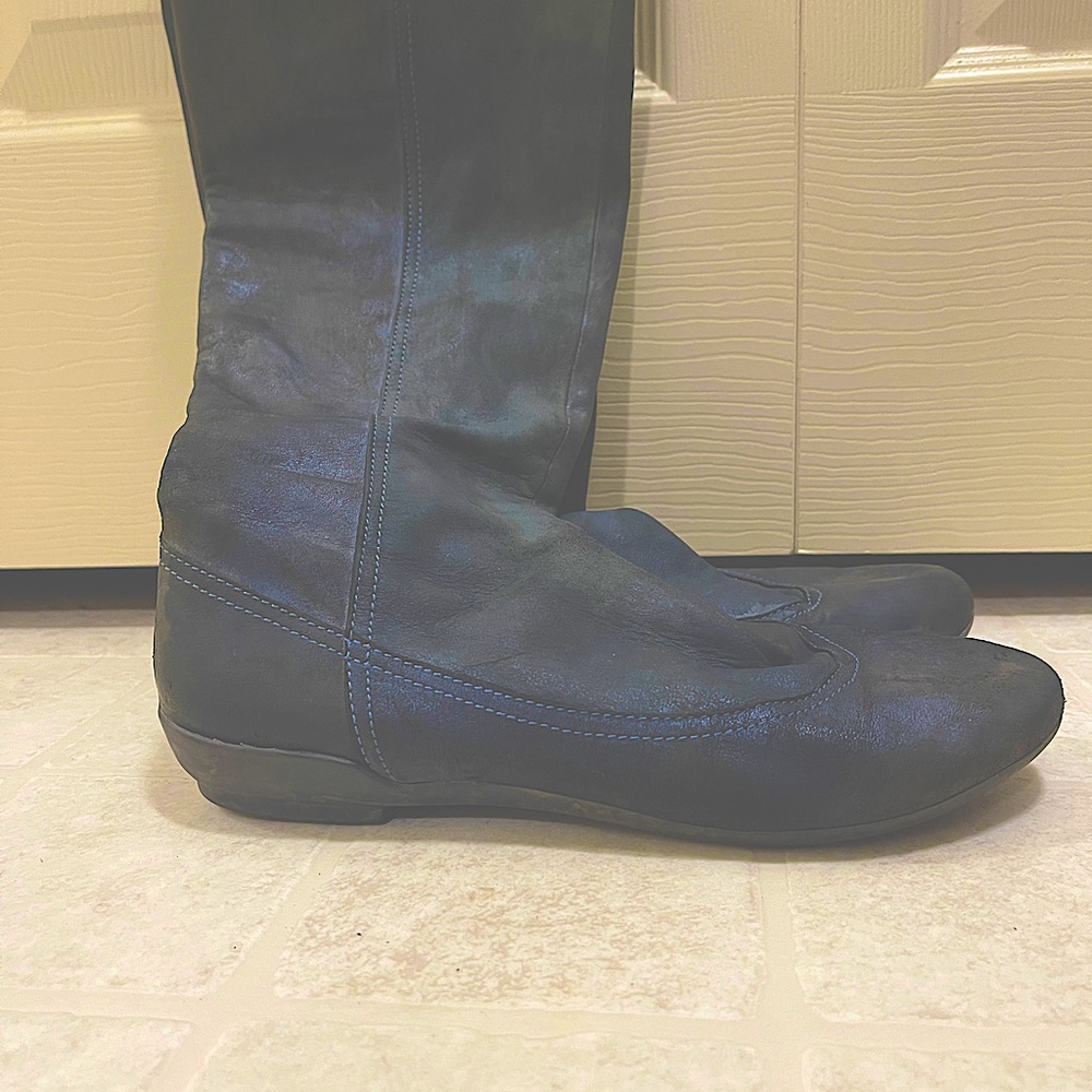 Blue Leather suede boots - Picture 7 of 10